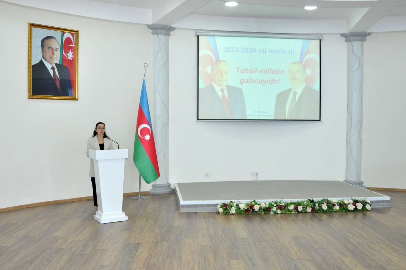 Pirallahı rayonunda yüksək nəticələr əldə etmiş məzunlarla görüş keçirildi - FOTOLAR